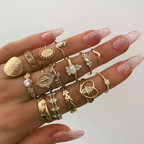 Image of 15 Pcs/set Vintage Women Hearts Fatima Hands Cross Crown Fashion Ring