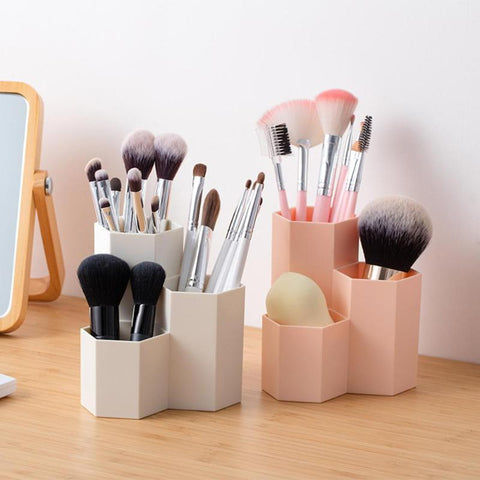Image of Make Up Tools Rack
