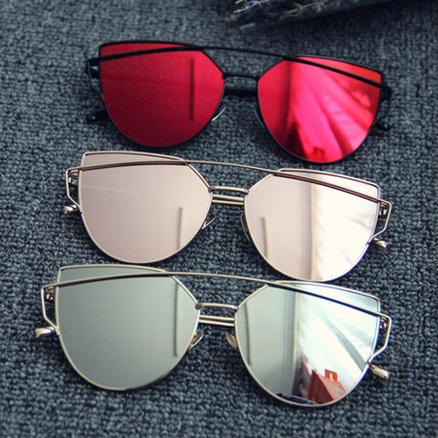 Image of CAT'S EYE SUNGLASSES