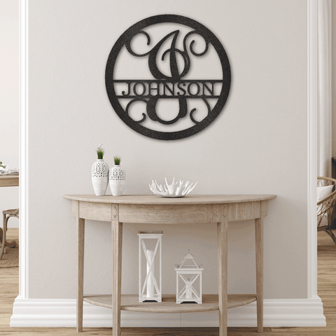 Image of Circle Vine Monogram