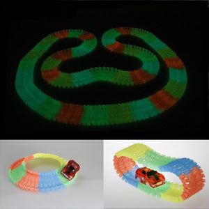 MAGIC GLOW RACING TRACK SET