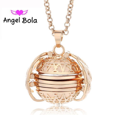 Image of Expanding Photo Locket