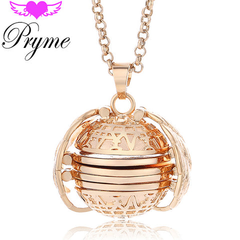 Image of Expanding Photo Locket