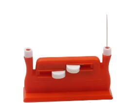 Image of Needle threading device