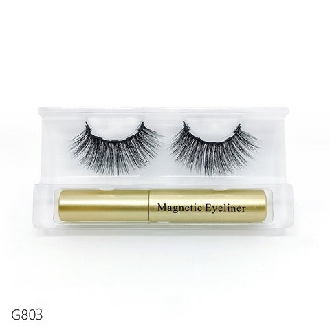 Image of 5 magnetic eyelashes, liquid eyeliner and tweezers set