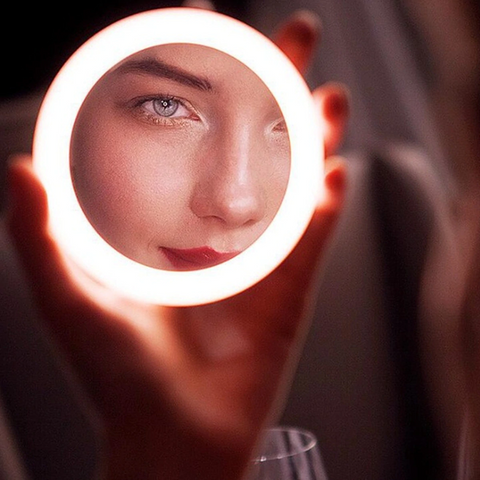 Image of WIRELESS CHARGING LED MAKEUP MIRROR