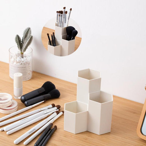 Image of Make Up Tools Rack