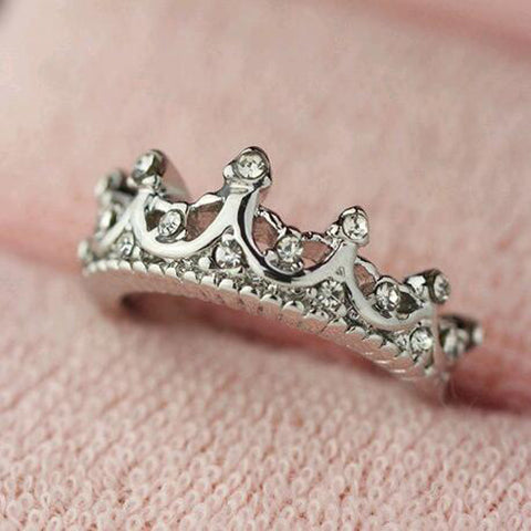 Image of Vintage Queen Crown Birthstone Ring